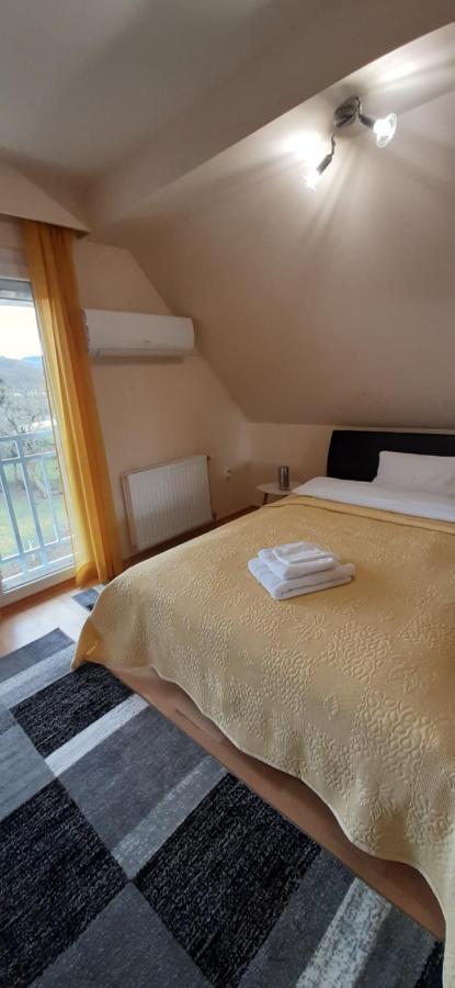 Napko Apartman Sopron Buitenkant foto