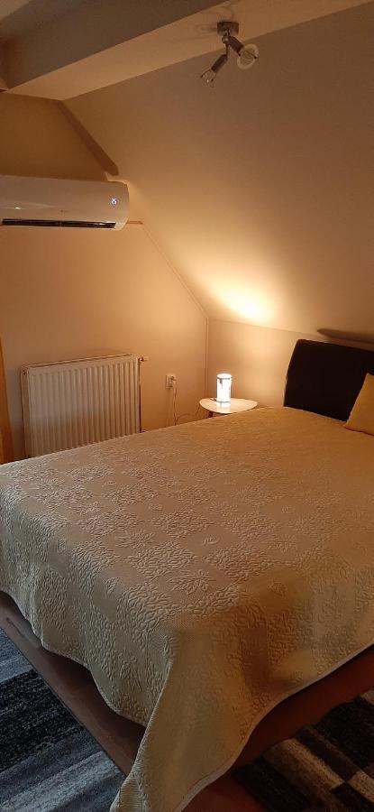 Napko Apartman Sopron Buitenkant foto